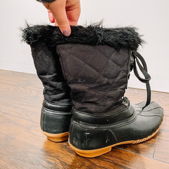 Hunter Boots - Picture 2 of 2